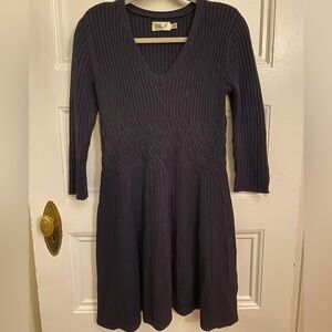 🌻Navy V Neck Sweater Dress
